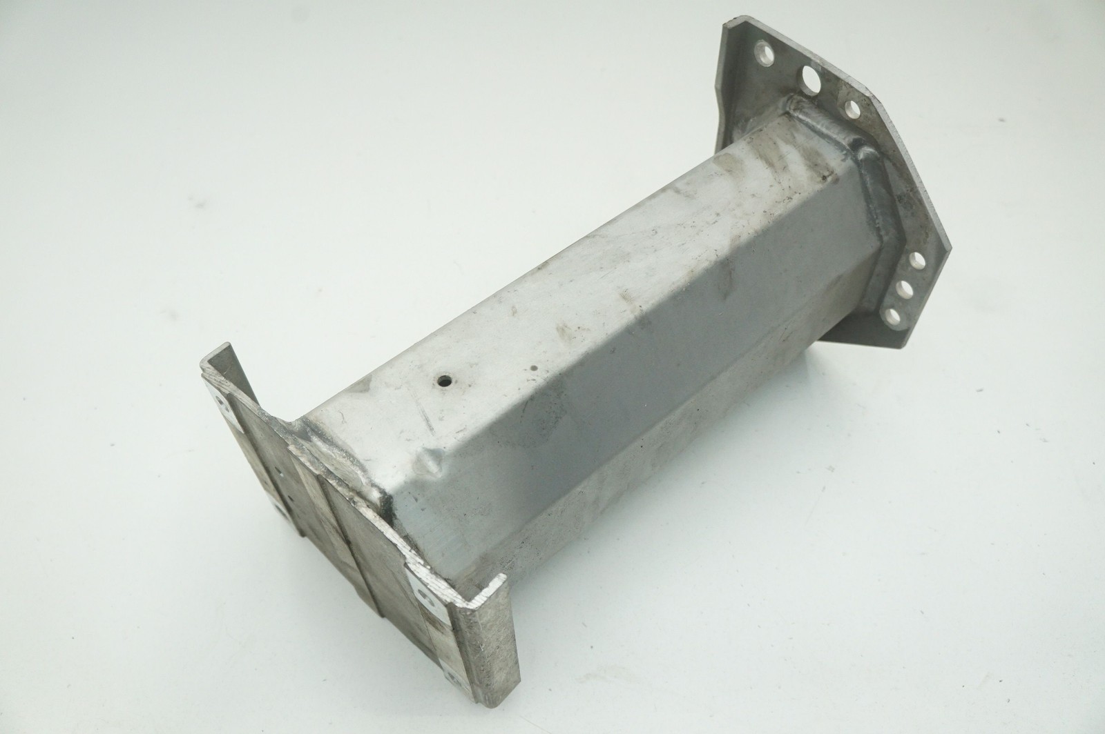 Front Bumper Left Or Right Support 6G33-V17N800-BA Aston Martin V8 Vantage 2008