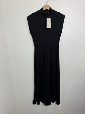 Neuwertiges schwarzes Jerseykleid Samt hochgeschlossen XS neu mit Etikett