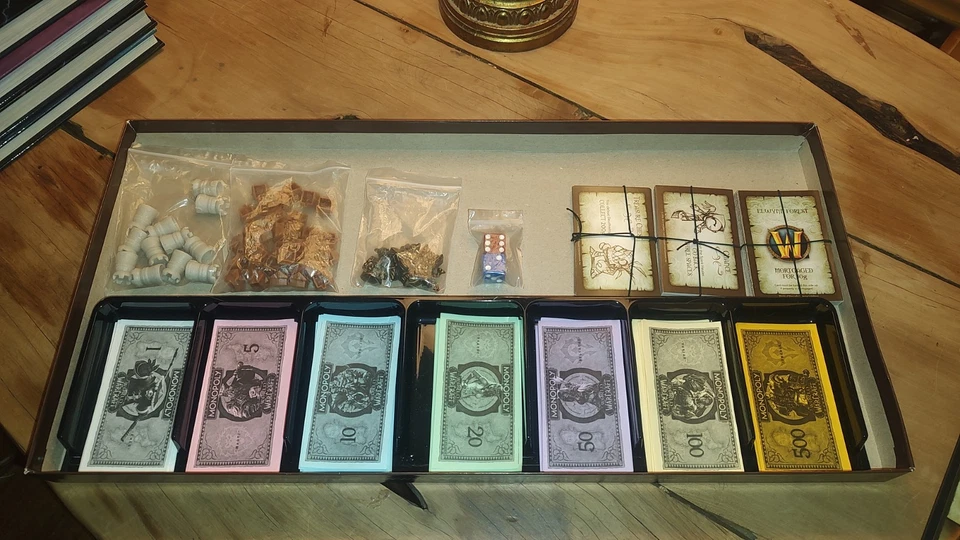 Monopoly World Of Warcraft Collectors Edition Board Game EXCELLENT CONDITION - Image 3 of 4