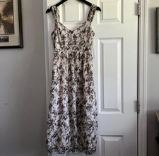 Express Women's White Grey Black Floral Print Flowy Fit and Flare Dress Size XS