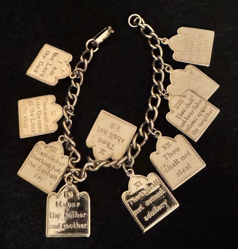Vintage Ten Commandments Gold-tone Charm Bracelet; Lovely Cond; Minimal Wear; 7”