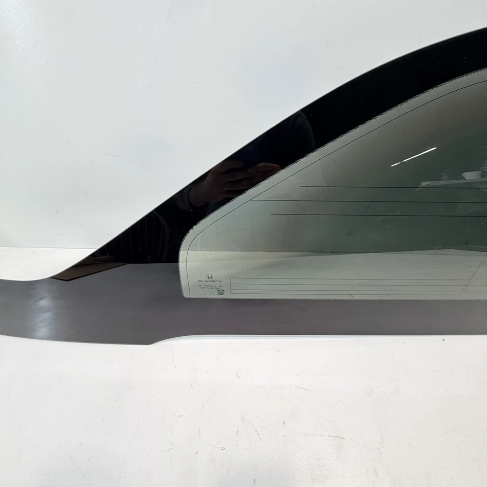 2018-2024 年本田 Odyssey 后方右侧四分之一窗玻璃 73511-THR-A01 原始设备制造商 — 第 4/4 张图片