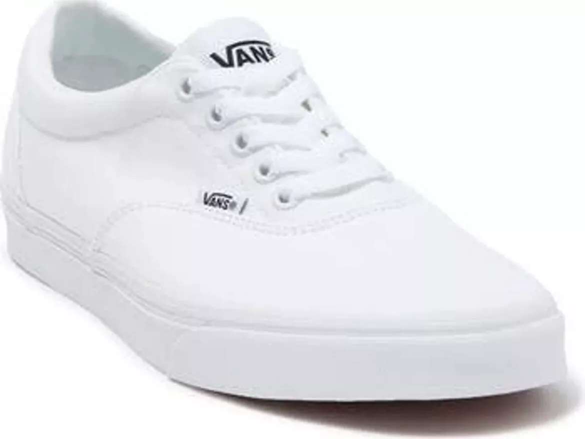 White tennis deals shoes vans
