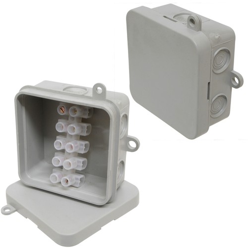 Kleine Outdoor IP44 Abzweigdose 65x30mm mit 15 Ampere Steckern und Schnappdeckel