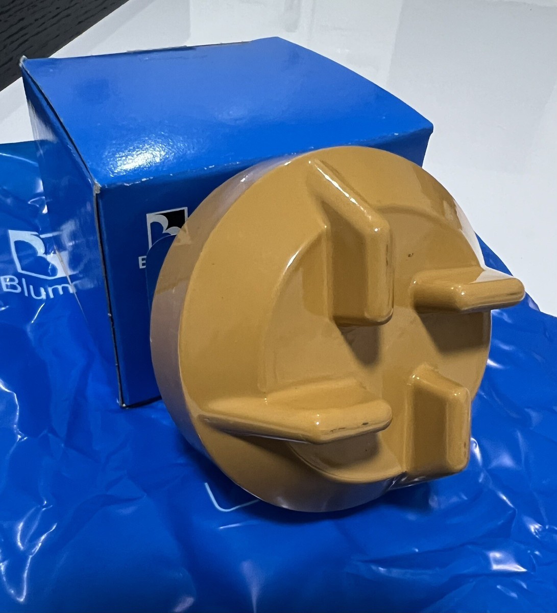 ぶた Amazon.com: YIHETOP Fuel Water Separator 4723211 4687687