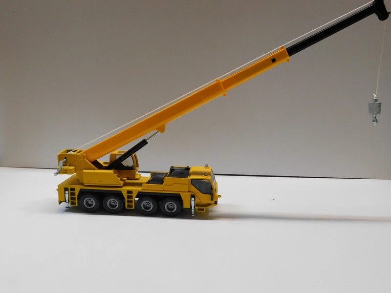 Siku 2110 Feuerwehrkranwagen 3548 Bagger 3434 Radlader 2935 Walze 3530 - Set 8 - Bild 3 von 4