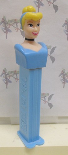 PEZ - Disney Princess Series - Choose Character from Pull Down Menu - Picture 13 of 32