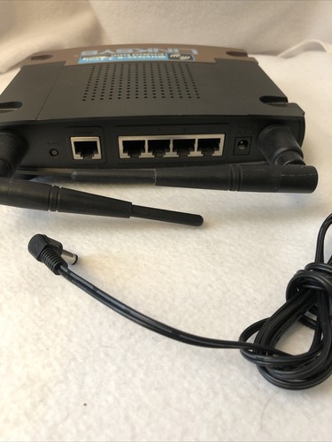 LINKSYS WRT54G V3 WIFI WIRELESS ROUTER SWITCH - Picture 3 of 3