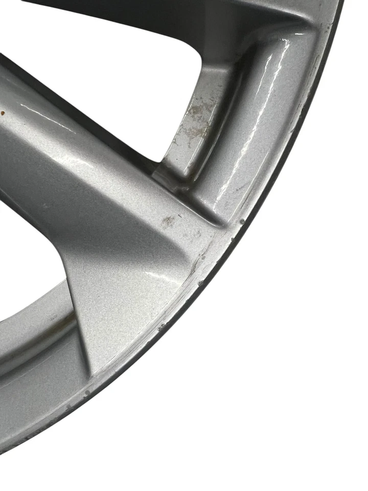 Llanta de aleación de aluminio Nissan Rogue R17 2014-2020 de 10 radios OEM Foto 3 de 4