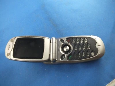 PANASONIC EB X70 Grau Ohne Akku ohne Ladegerät ungeprüft Rarität Klapphandy Phon - Bild 1 von 4