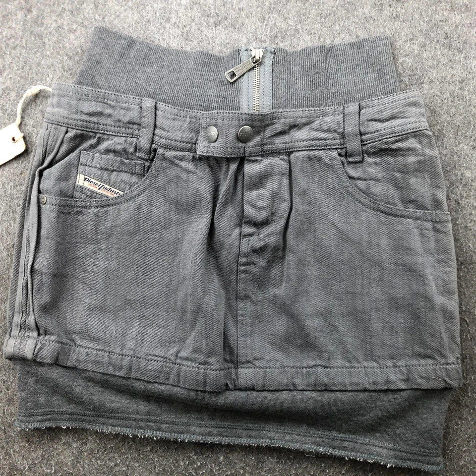 Falda Diesel Para Mujer 27 Gris Denim Mini Acanalada Cintura En Capas Cremallera Bolsillos Utilidad Foto 2 de 4