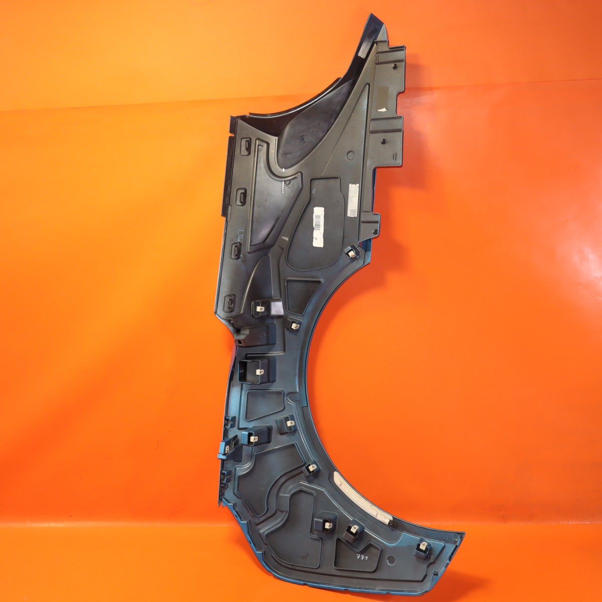 BMW I8 QUARTER PANEL LEFT DRIVER 2014-2016 2017 2018 2019 2020 51437374935 OEM