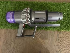 Dyson V11 Hauptteil & Filter - SV28 Clip in Akku Version #1