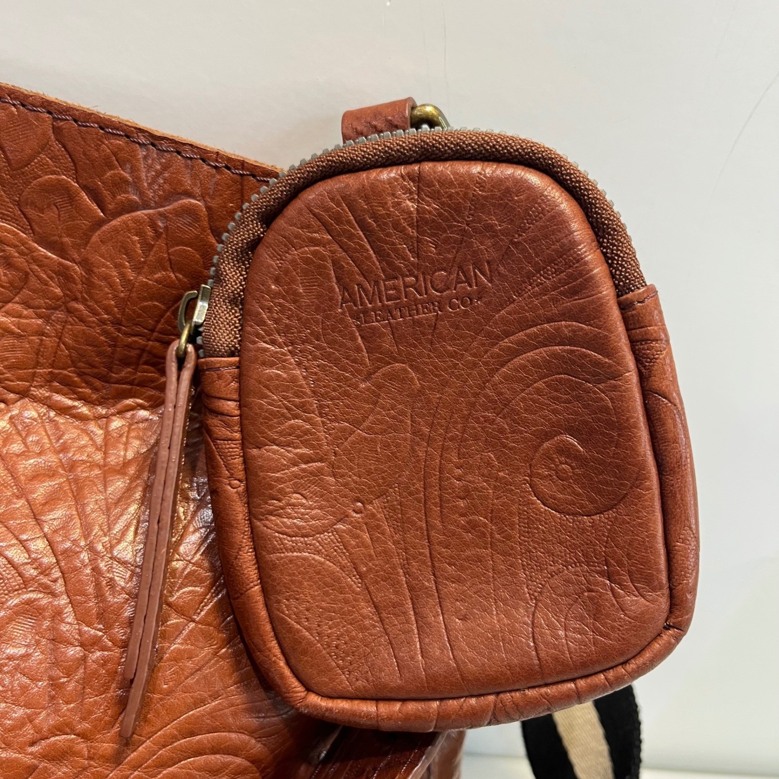 American Leather Co Embossed Floral Handbag Shoulder Bag Brandy Brown Indie