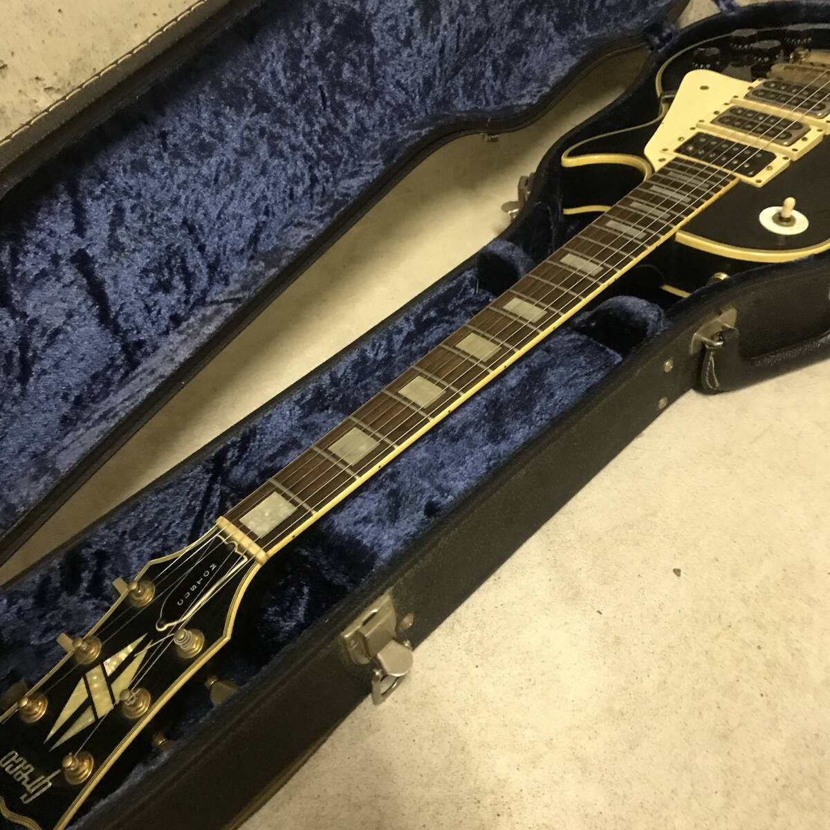 Electric Guitar Greco EG800PB Les Paul 3PU Custom Black 1978 with