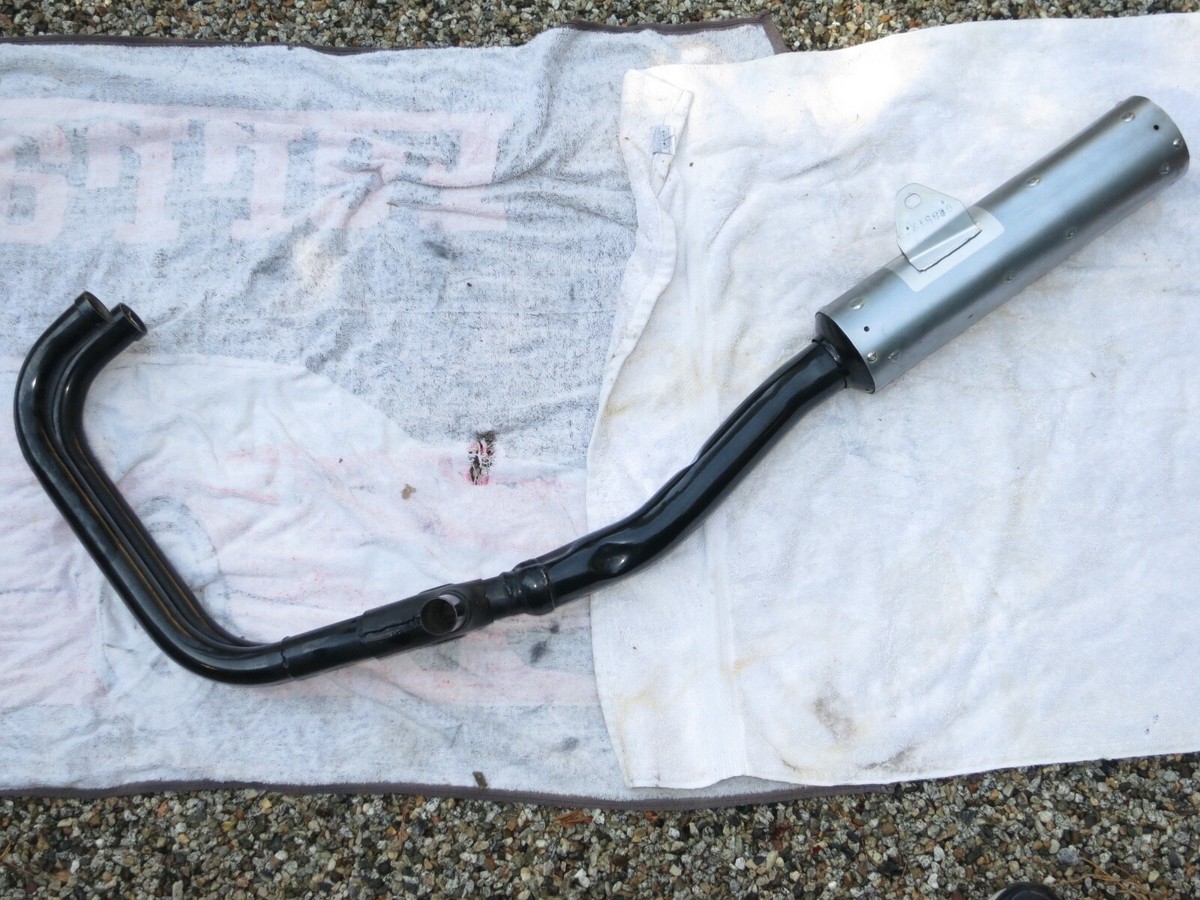 KAWASAKI ZX600 NINJA 1985-89 RIGHT SIDE EXHAUST / MUFFLER