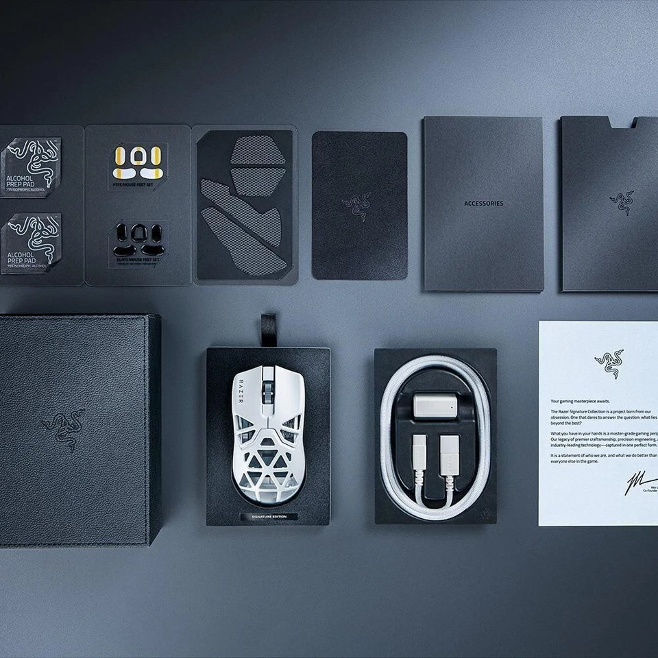 RAZER VIPER MINI SIGNATURE EDITION WHITE Wireless Gaming Mouse New From Japan - Image 4 of 4