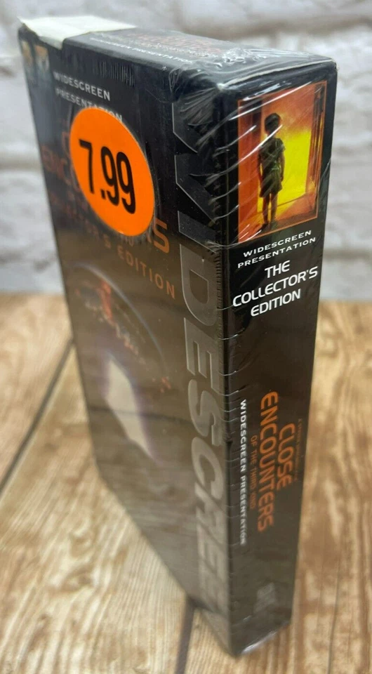 Close Encounters of the Third Kind- The Collector's Edition Widescreen VHS - Image 4 of 4