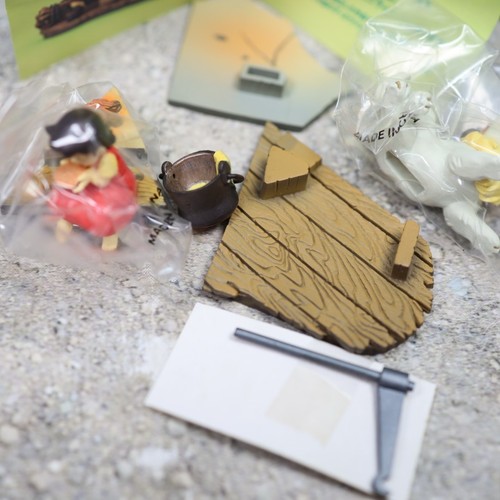 KAIYODO Heidi Girl of the Alps Mini Vignette Diorama Figure Complete Set - Picture 15 of 20