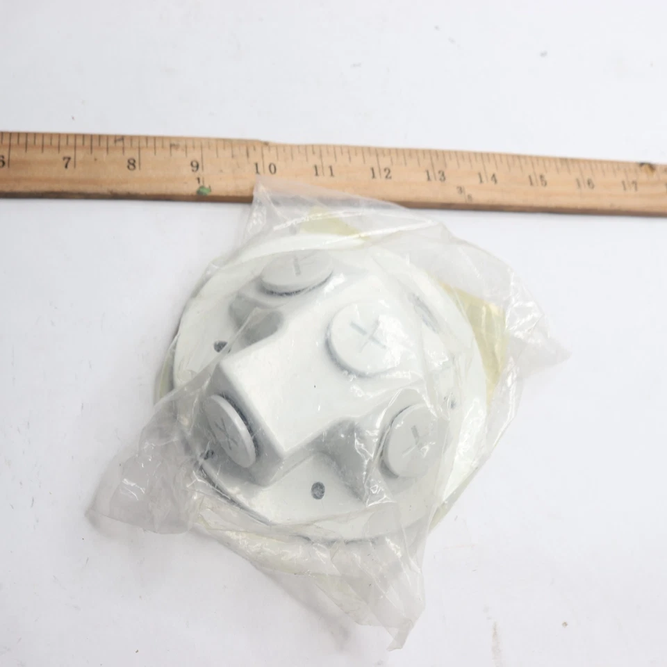 Progress Lighting Backplate Flood Light White P6343-28 - Image 2 of 4