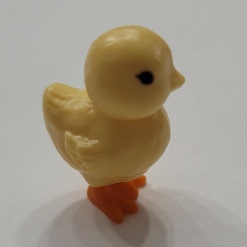 BARBIE DOLL PETS ANIMALS CAREERS FARM VET PLAYSET 2015 YELLO