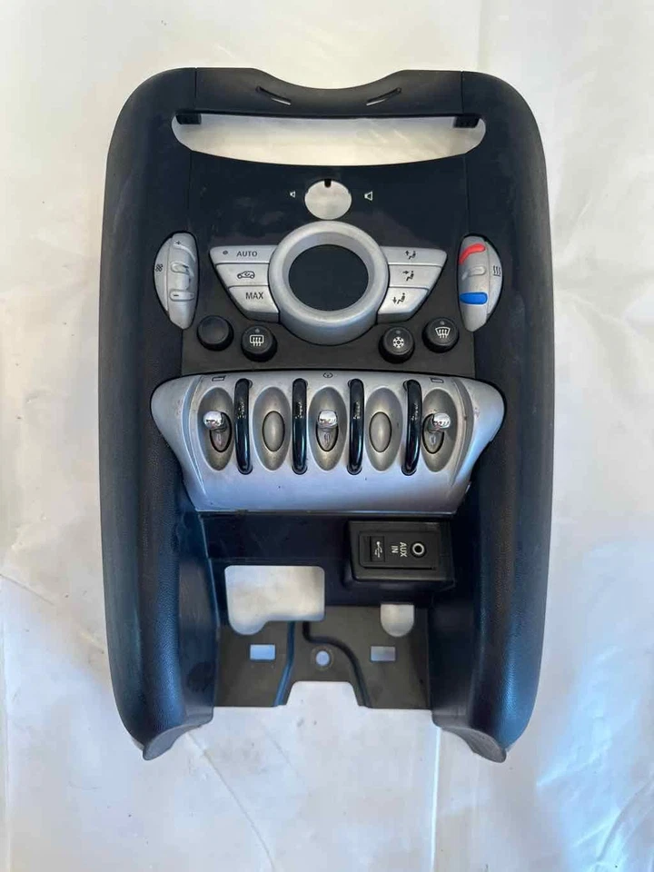 2009 BMW MINI COOPER A/C aquecedor ar condicionado controle de temperatura com moldura de acabamento - Imagem 2 de 4