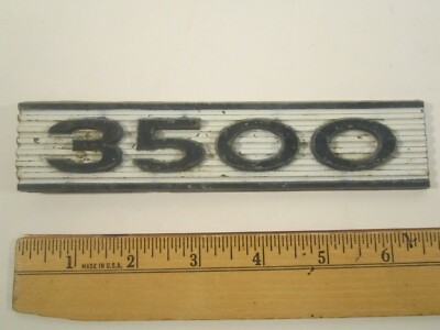 Original Vintage METAL Car Emblem SCRIPT Chevrolet 3500 [Y64E4]