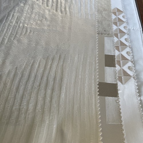 Casamance Fine Fabrice (Avenue Montaigne)Sample Book. - Picture 9 of 19