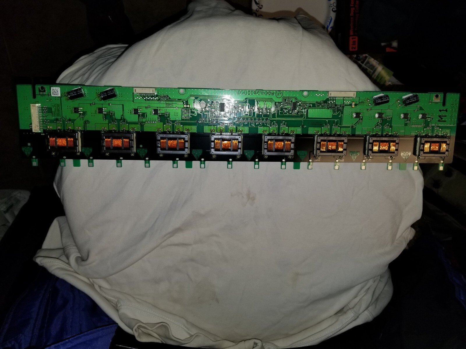 Picture 1 of 3