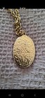 Vintage Nephrite Jade Chip Pendant Necklace w Gold Tone Maple Leaf st Patricks — photo 3