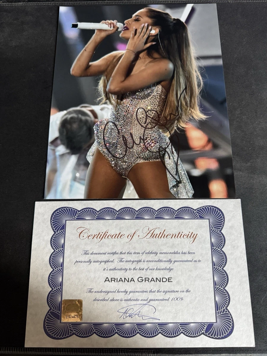 Preços baixos em Ariana Grande Autógrafo | eBay