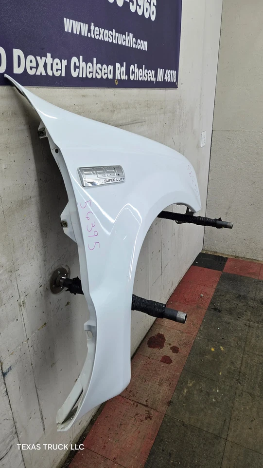 1999 - 2007 年福特 Super Duty 右握乘客侧前挡泥板 F250 F350 F550 Exc — 第 3/4 张图片