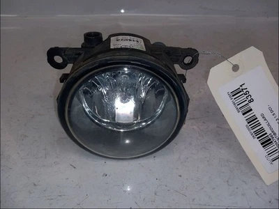 ANTI BROUILLARD AVANT GAUCHE Renault Scénic III (JZ) 2011 8200074008 - Photo 1/3
