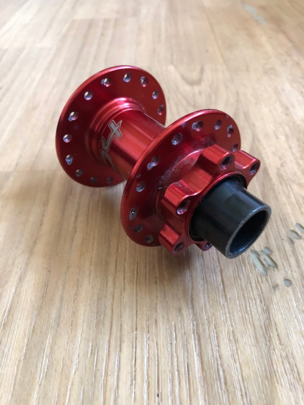 Hope Pro 4 Front Hub 110 x 20mm  32 Hole  6 Bolt, Not Boost