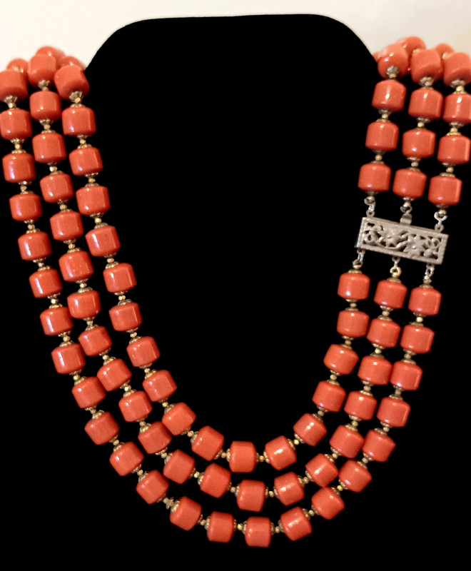 Vtg Robert DeMario 3 Strand Faux Coral 15" Beads Silver Lock Necklace -Gorgeous!