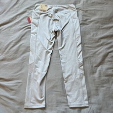 REEBOK NWT Women Skinny Capri Leggings Grey S Pockets Moisture Wicking Training