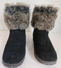 Minnetonka Womens 6M Slip On Black Suede Boots Everett Faux Fur Top Tassles