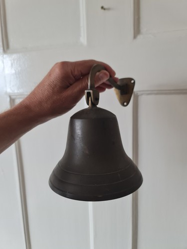 Vint Brass Wall-Mounted Bell | Ship's / Pub / Last Orders / Door Bell School - Foto 4 di 12