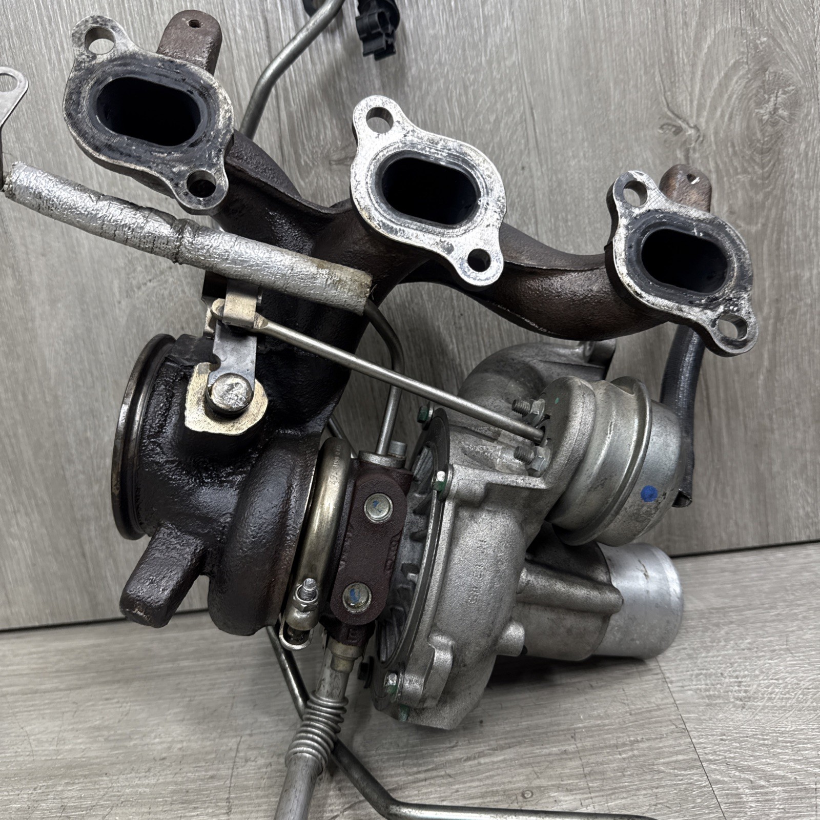 ✅ 2014-2024 Maserati Levante M161 Ghibli LEFT Turbo Charger Manifold 837668 OEM