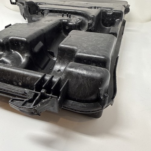 2023 2025 BMW G60 5 Series WINDSHIELD WIPER WASHER RESERVOIR TANK OEM 7011096 - Picture 17 of 18