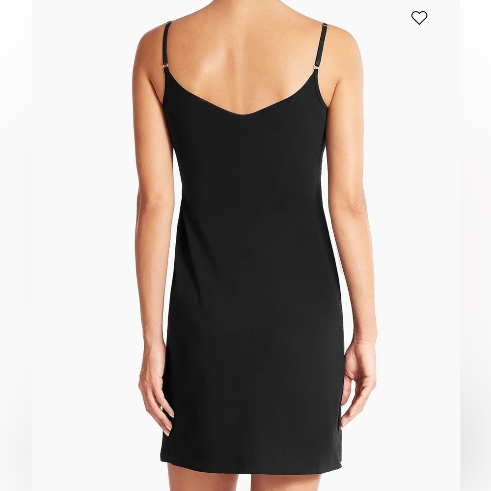 Commando Classic Tailored v neck stretch slip cam… - image 4