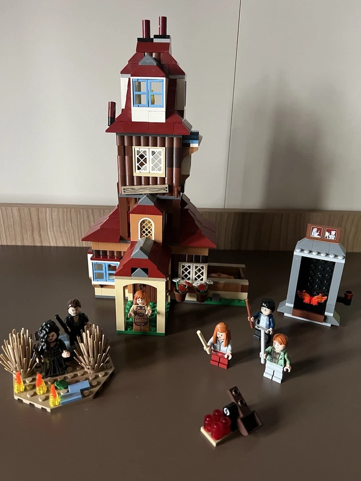 LEGO Harry Potter 4840 The Burrow, foto 1 di 2