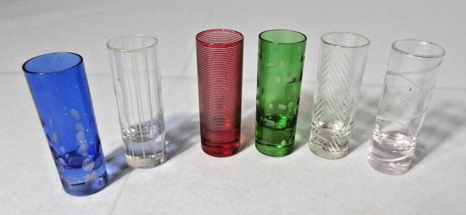 Mikasa Cheers Shot Vasos Lote Mixto Colorido y Transparente Grabado Juego de 5 LEER Foto 2 de 4