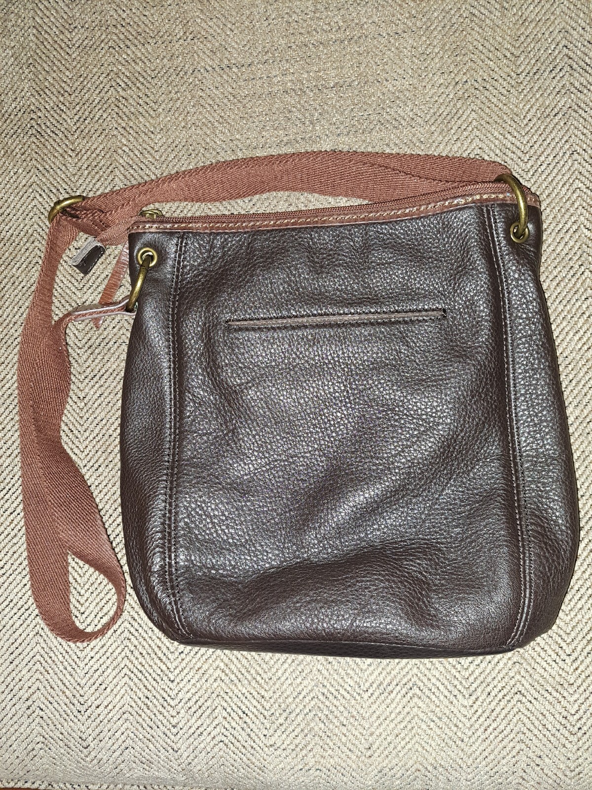 The Sak Crossbody Bag Black/Tan Pebbled Purse Adjustable Strap **VERY NICE** eBay