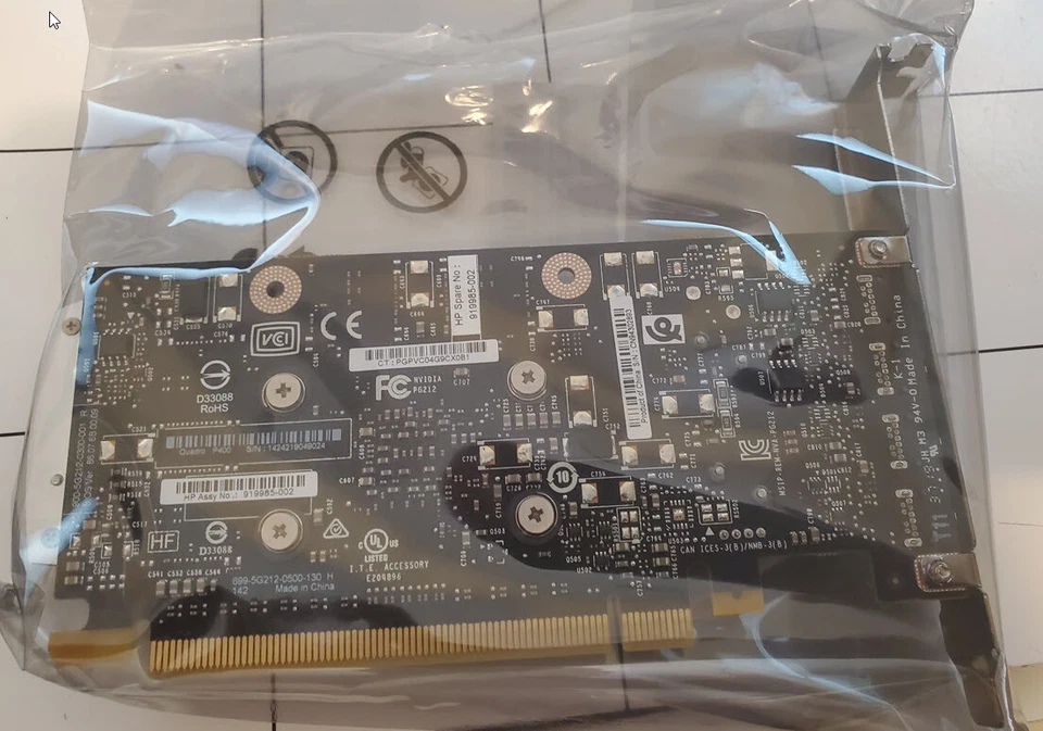 HP nVIDIA Quadro P400 2GB 3xminiDP PCIex16 699-5G212-0500-130 H 919985-002 - Image 2 of 4