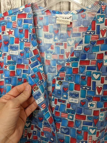 Women's Simply Basic Red White Blue Patriotic Medical Scrub Shirt Size Medium - Picture 5 of 11
