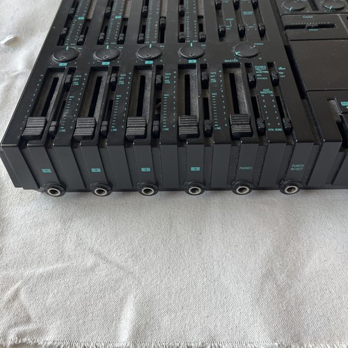 YAMAHA MT1X - 4 TRACK TAPE RECORDER - for parts - Picture 9 of 10