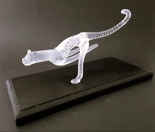 Vintage MILON TOWNSEND ART GLASS Sculpture Running Cheetah - 8-1/2" x 4-1/2"