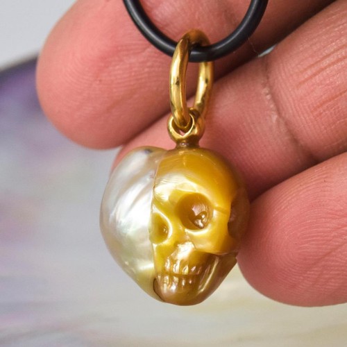 Skull IN Süd See Perle Anhänger Geschnitzter Perlmutt & Vermeil Sterling 6.48g - Bild 7 von 16
