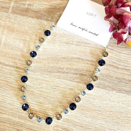 NWT Ann Taylor LOFT Blue Rivioli Crystal Rhinestone Statement Sparkly Necklace - Picture 2 of 6